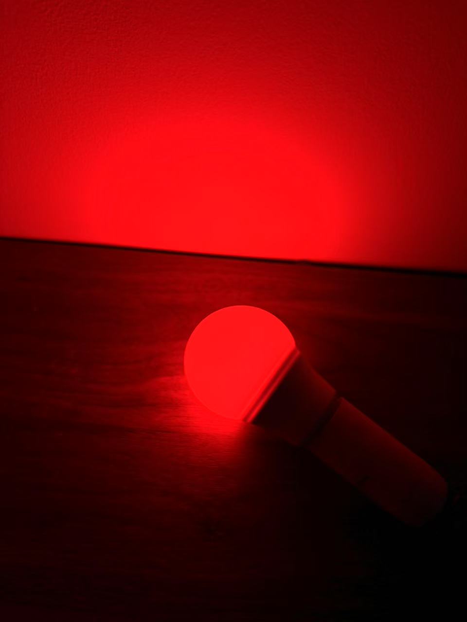 Použití červené žárovky Mitochondriak E14